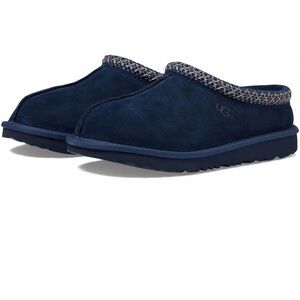 Big kids navy Ugg Tasman